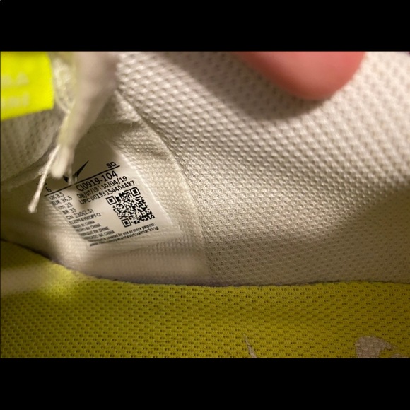 Nike AirForce Volts - Picture 2 of 5